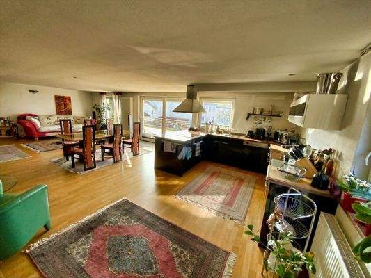 Blick Wohn- und Essbereich