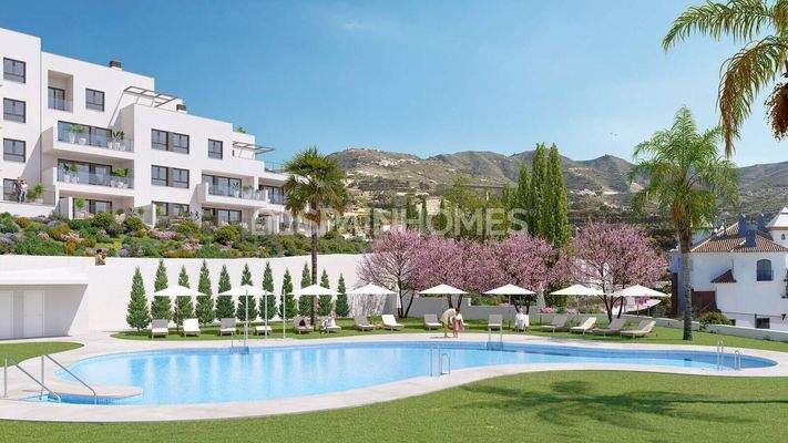 Brand New Elegant Apartments in Almunecar Granada