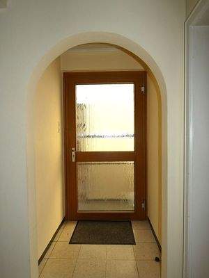 10 Eingangsbereich.JPG