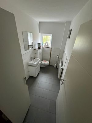 WC mit Einbauschrank 