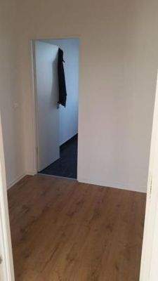 Wohnzimmer Blick in Flur