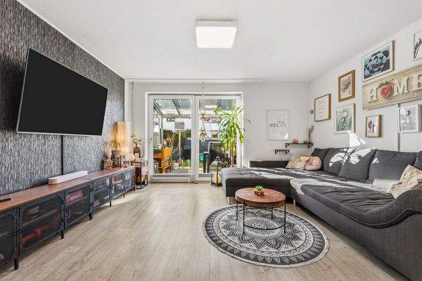 Wohnzimmer Anischt 2