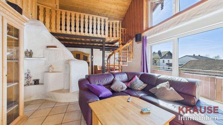 Wohnzimmer mit Galerie OG