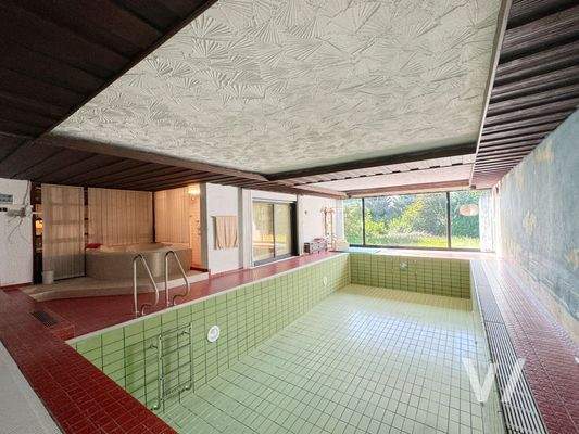 Schwimmbad