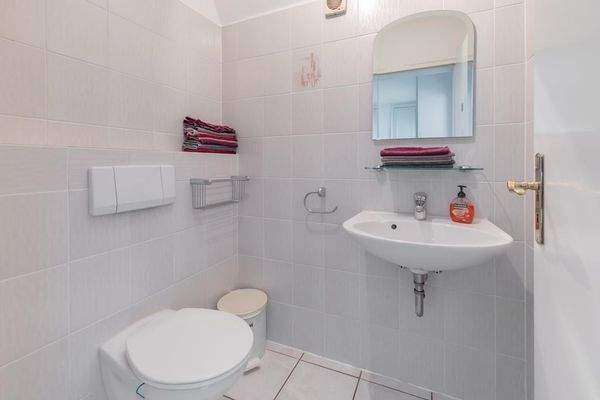 Praktisches Gäste-WC