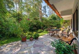 Untere Terrasse