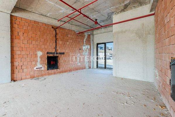 Commercial Property in Antalya Aksu Near Artery in Viva Defne Project