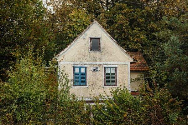 Einfamilienhaus sanierungsbedürftig