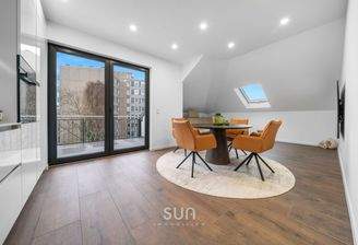 GROSSZÜGIGER ESSBEREICH