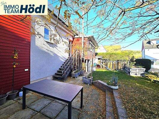 Terrasse und Garten - ideal zum Entspannen