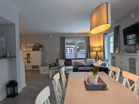 Viel Platz bietet der offene Wohn- Essraum