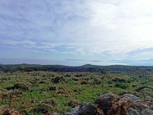 Kreta, Astratigos: Grundstück in der Nähe von Kolymvari zu verkaufen