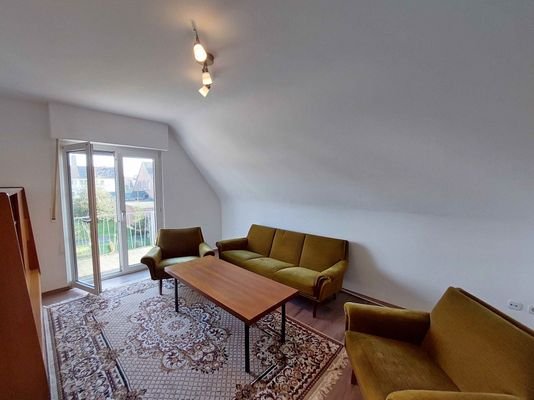 Schlafzimmer 2 mit Balkon