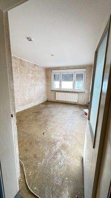 Nr.69 EG li 3-R. umrenoviert