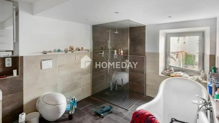 EG Badezimmer 1