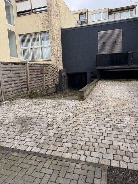 Kerpen Halle, Kerpen Hallenfläche