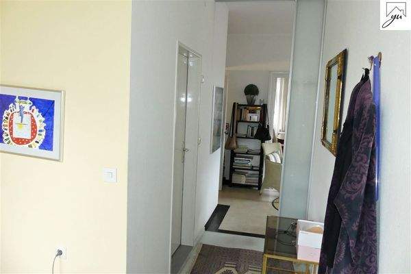 Schlafzimmer Bild II (Wohnung mit Wohnrecht)