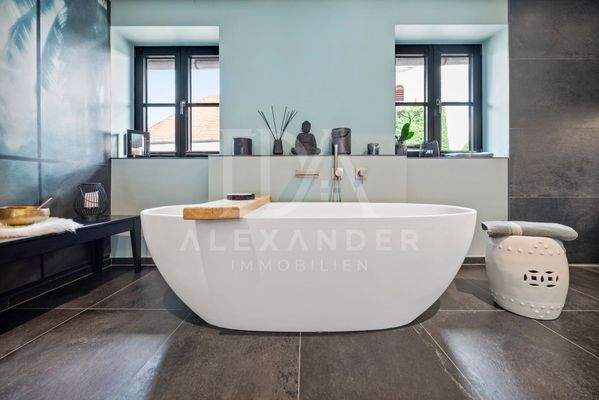 Freistehende Badewanne