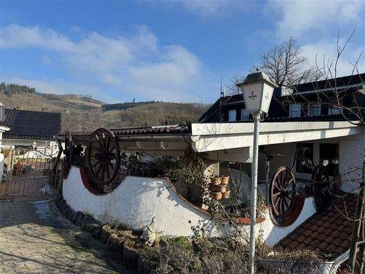 überdachter Biergarten-Bereich