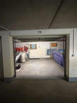 Einzelgarage: Ideal für Oldtimer, Fahrzeuge, Boote, Drittwagen, ...