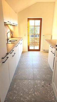 Küche mit Südbalkon