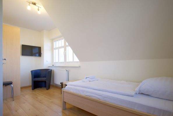 Schlafzimmer 2