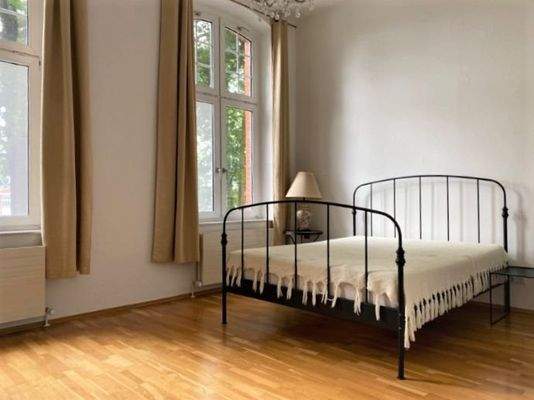 Schlafzimmer 1.1