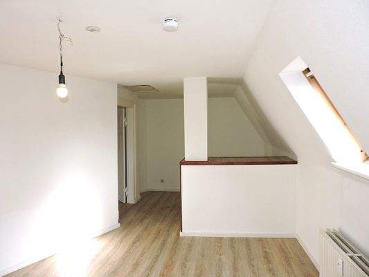 Wohnzimmer linke Seite