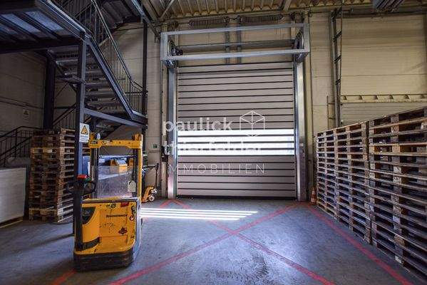 Neubau Logistikhalle Tor