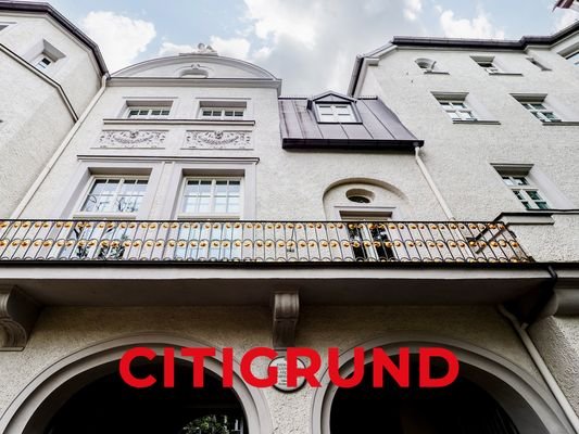 Hausansicht l Eingang Innenhof