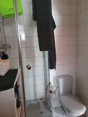 Badezimmer_Dusche - EG