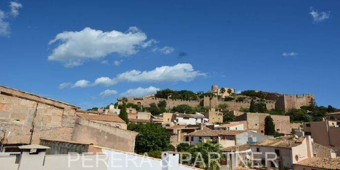 37---Blick-auf-die-Burg-II