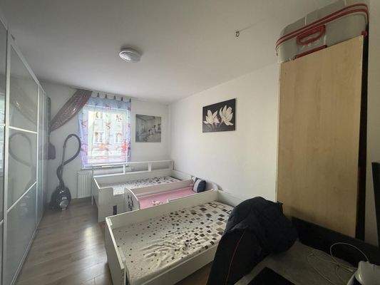 EG links Kinderzimmer