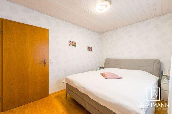 2. Schlafzimmer - EG