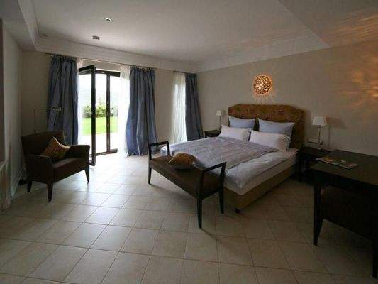 Kreta, Schisma Eloundas: Luxusvilla am Meer mit Pool, Gästehaus, Privatstrand und 5-Sterne-Hotelservice zu verkaufen