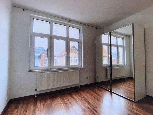 Beispielbild leeres Zimmer