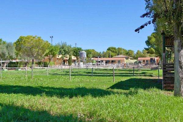 2535SG Spanien, Valencia, Betera, Haus mit Reitanlage zu verkaufen