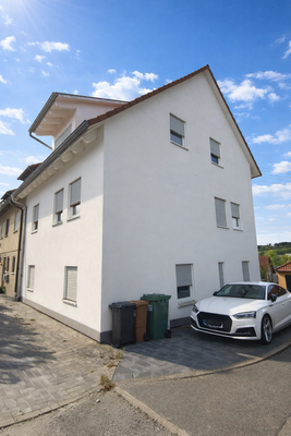 Ansicht Haus/ Stellplatz