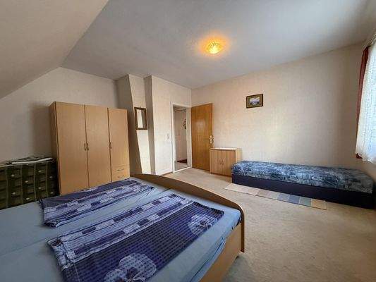 DG - Schlafzimmer