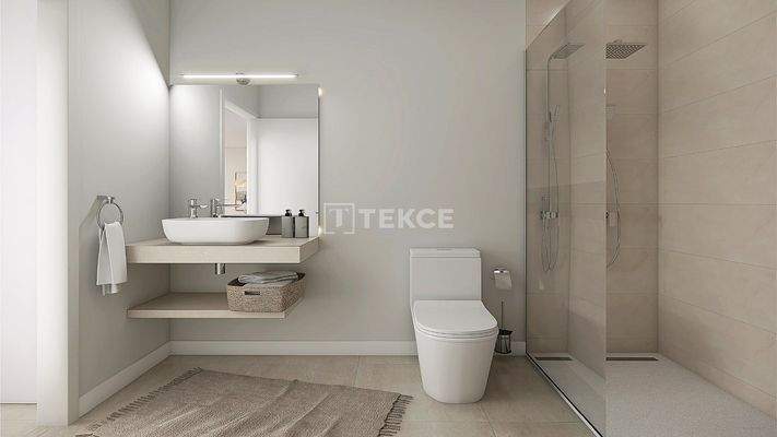 Apartments with Rooftop Jacuzzi Near Beach in Torrevieja