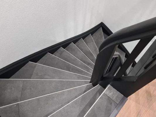 Foto 10_Treppenhaus.JPG