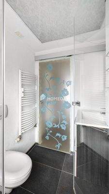 Badezimmer 2