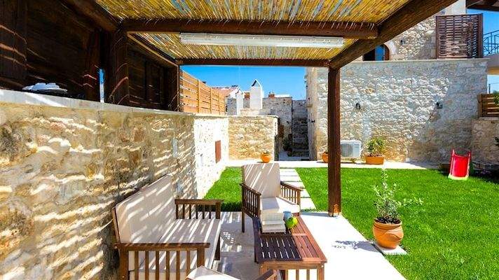 Kretische Steinvilla 14