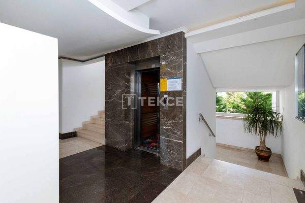 Furnished Duplex Seaside Apartment in Alanya