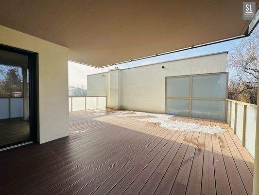 Überdachter Bereich ca. 28m²