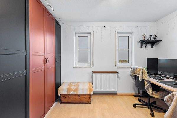 Ankleide / Büro / Kinderzimmer