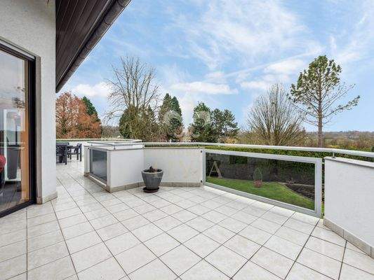 Wunderschöner Balkon mit traumhaftem Blick