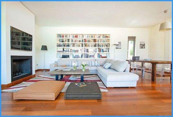 7b3f6101a6f740f8b03391a1e1f7b98a-original