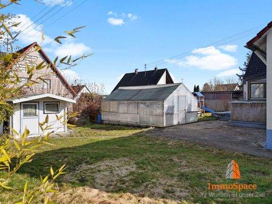 Blick in den großen Garten