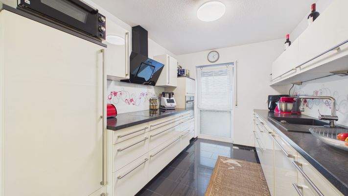 CAM04777G0-PR0044-STILL025